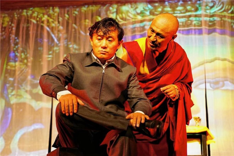 Tibetisches Stück gastiert in Chemnitz - Wie funktioniert Gewaltfreiheit? - Szene aus dem tibetischen Stück "Pah-Lak", das am Freitag in Chemnitz zu Gast ist. 