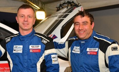 Titelkampf bietet sieben Läufe - Carsten Mohe und Alexander Hirsch lassen sich trotz zweier Ausfälle nicht unterkriegen, fiebern der nächsten Rallye entgegen.