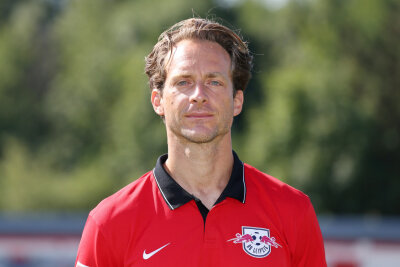 Tod mit 50: Ex-Stabhochspringer Tim Lobinger gestorben - Leipzig, im Juli 2014: Tim Lobinger arbeitete damals als Athletiktrainer beim RB Leipzig.