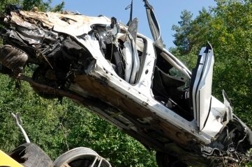Tödlicher Unfall auf A 4: Fahrer erhält Anklage - Am 16. August 2020 ereignete sich auf der A4 bei Siebenlehn der tödliche Unfall. 