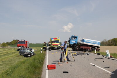 Tödlicher Unfall auf der S 247 bei Obergräfenhain - 