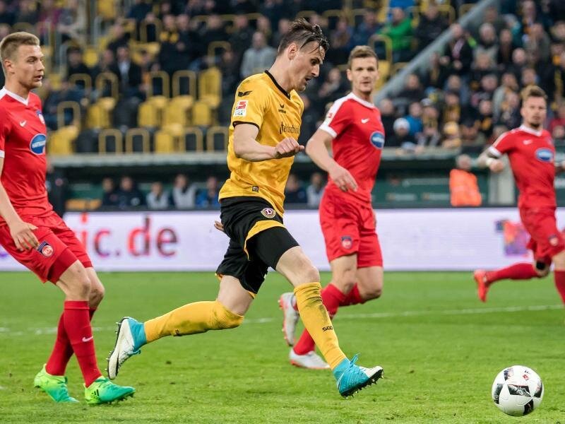 Torjäger Kutschke verlässt Dynamo Dresden - Stefan Kutschke (M) gehörte zu den Erfolgsgaranten im Dynamo-Team.