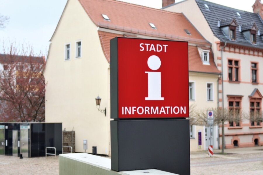 Besucher der Stadt Crimmitschau erhalten jetzt geballte Informationen rund um Kultur und Tourismus in der neu geschaffenen Stadt-Information am Kirchplatz.