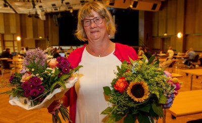 Tram-Chefin verabschiedet - Die langjährige Straßenbahnchefin Barbara Zeuner wurde am Dienstag in den Ruhestand verabschiedet.