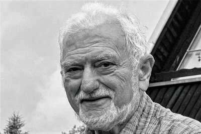 Trauer um Adorfer Naturschützer Volkhard Schulze - Naturschützer Volkhard Schulze, hier 2018 in seinem Garten in Remtengrün, ist mit 84 Jahren gestorben.