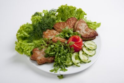 Trennkost - So funktioniert's: Steak mit Salat - Der Klassiker - Eine verlockend aussehende Mahlzeit. Die Trennkost-Variationen sind aber oft begrenzt.
