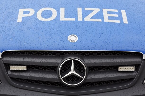 Treuen/Rodewisch: Aggressiver Mann löst Polizeieinsätze aus - 