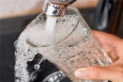 Trinkwasser wird im Verband Lugau-Glauchau teurer - Die Preise für den Trinkwasserverbrauch sollen ab dem kommenden Jahr steigen. 