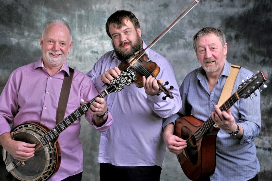 Trio spielt Folkmusik im Neuberin-Museum - 