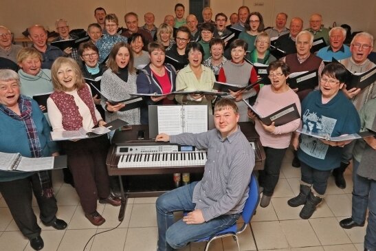 Der Gesangverein zu Langenbernsdorf vereint 54 Frauen und Männer im Alter von 16 bis 81 Jahren.