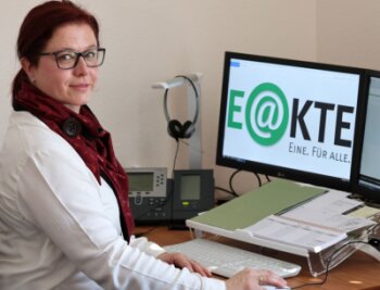 Tschüss, Papierberge: Gericht führt die elektronische Akte ein - Simone Pfeifer, Geschäftsleiterin am Amtsgericht Hohenstein-Ernstthal, hat das Projekt "E@Akte" mit entwickelt.