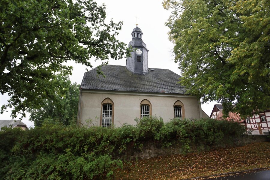 Türmer, Nachtwächter und die weiße Frau stellen sich den Crimmitschauern vor - Die Rudelswalder Kirche war am Freitag Treffpunkt für die Mitglieder der Gilde, aber auch für alle Interessierten.