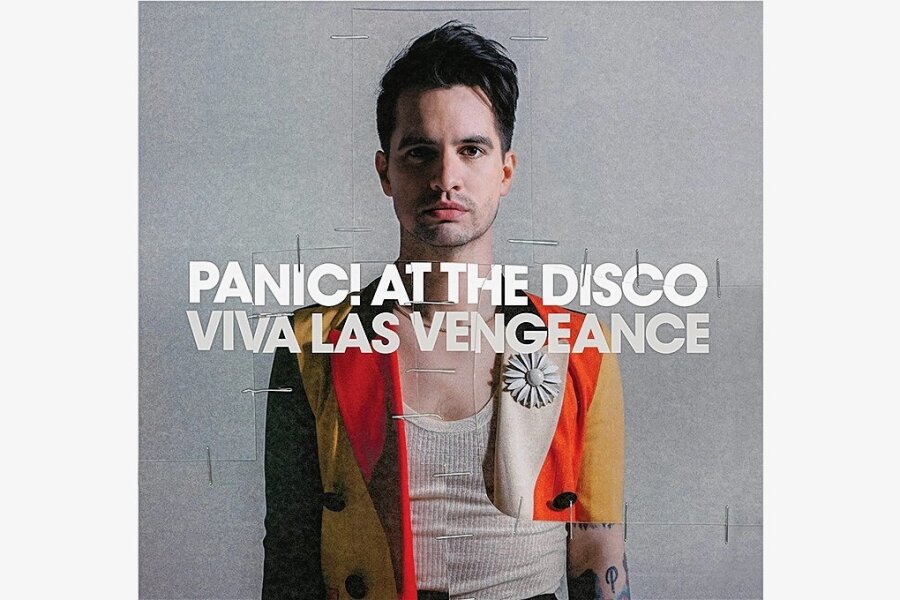 Übervoll: Panic! At The Disco mit "Viva Las Vengeance" - 
