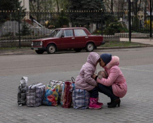 Weitere Flüchtlinge aus der Ukraine werden in Deutschland erwartet. Auf deren Unterbringung bereitet sich auch der Erzgebirgskreis vor. 