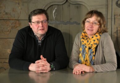 Ukrainer: Angst vor einem Krieg - Roman Dorotsky und seine Frau Christina sind gebürtige Ukrainer. Ihre Sorge vor einem Krieg in ihrer Heimat ist groß. 