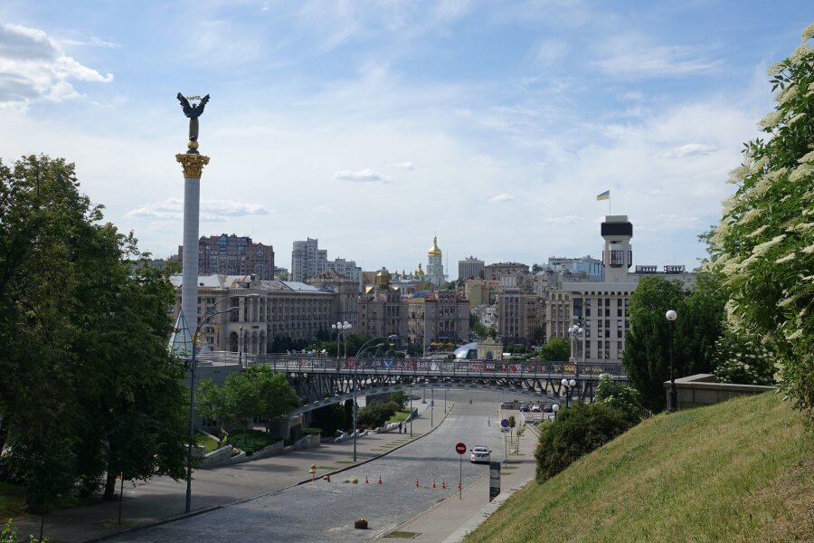 Ukrainische Behörden nehmen Umstürzler fest - Unabhängigkeitsplatz in Kiew (Archivbild)