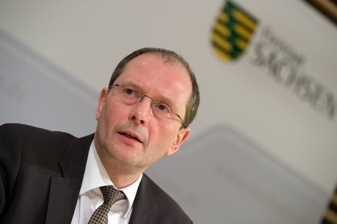 Ulbig bricht Kontakt zu Pegida-Spitze ab - Markus Ulbig, Innenminister