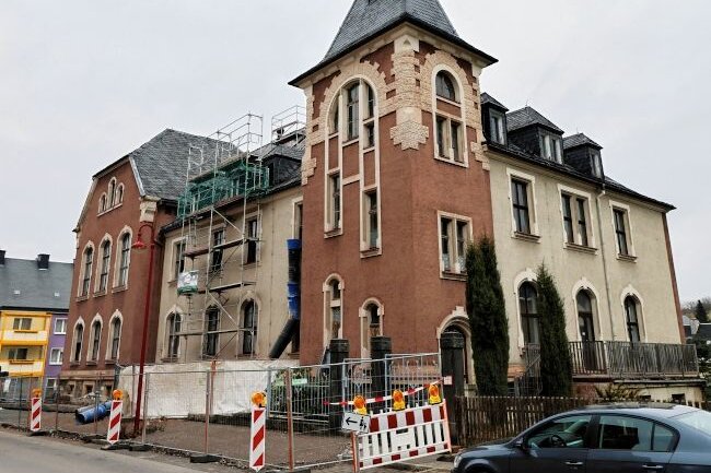 Umbau zur Schule beschäftigt Räte - Das ehemaligen Amtsgericht wird zur Grundschule umgebaut. 