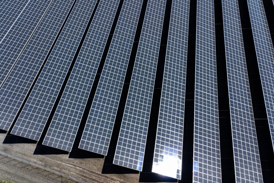 Umweltverbände verlangen Verabschiedung von Solarpaket - Mehrere Umweltverbände fordern eine möglichst rasche Verabschiedung eines Gesetzespakets zum Ausbau der Sonnenenergie.