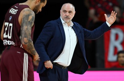 "Unerwartet": Trainer Laso verlässt Bayern-Basketballer - Aus familiären Gründen hört Pablo Laso als Trainer der FC-Bayern-Basketballer auf.