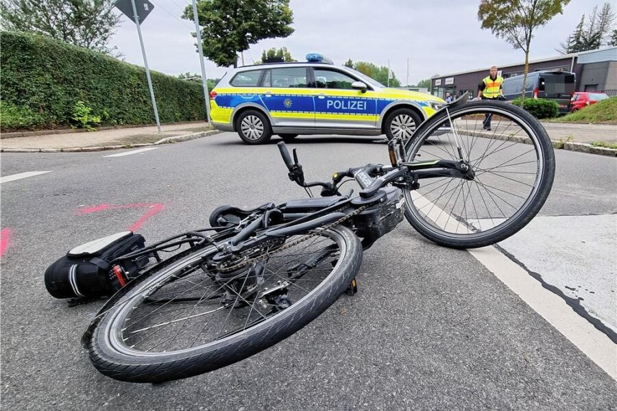 Unfälle mit E-Bikes nehmen in Westsachsen zu - In den zurückliegenden Tagen gab es zwei schwere Unfälle mit Menschen, die mit einem E-Bike unterwegs waren. Die Zahl der Betroffenen steigt.