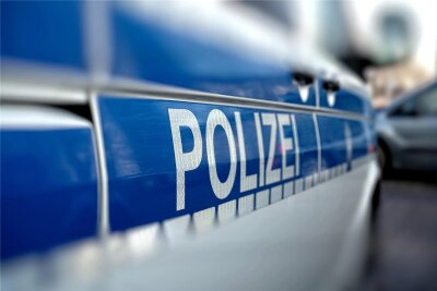 Unfall auf der A 4 bei Lichtenau: Vier Menschen verletzt - Die Polizei eilte zu einem Unfall auf der A 4 bei Lichtenau.