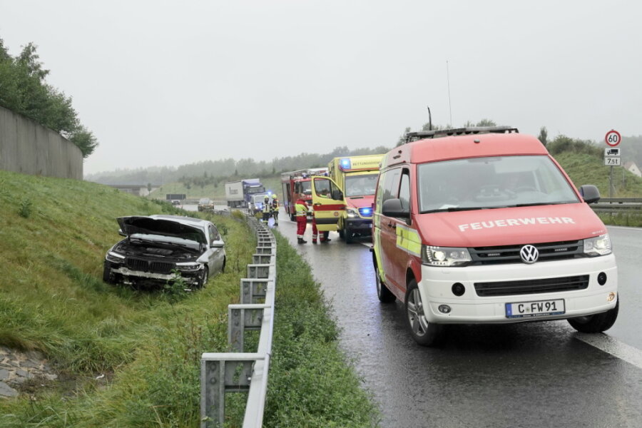 Unfall auf der B 174 bei Kleinolbersdorf - 