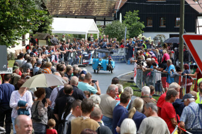 Unfall überschattet Waldenburger Oldtimer-Klassiker - Rund 1000 Besucher verfolgten die Sprint- und Geschicklichkeitsläufe am Sonntag.