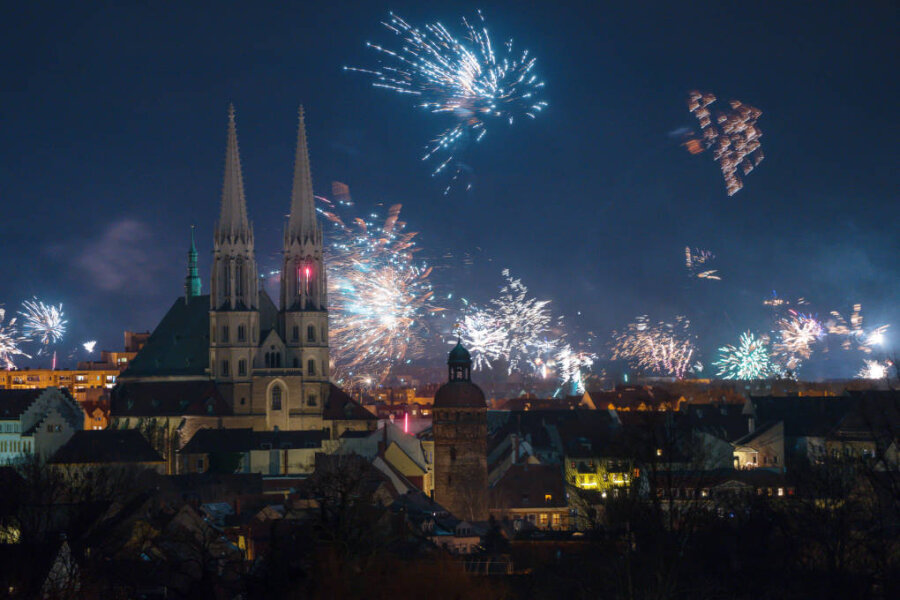 Feuerwerk zum Jahreswechsel in Görlitz.