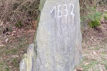 An den Amtshauptmann Friedrich Türck erinnert dieser Stein.