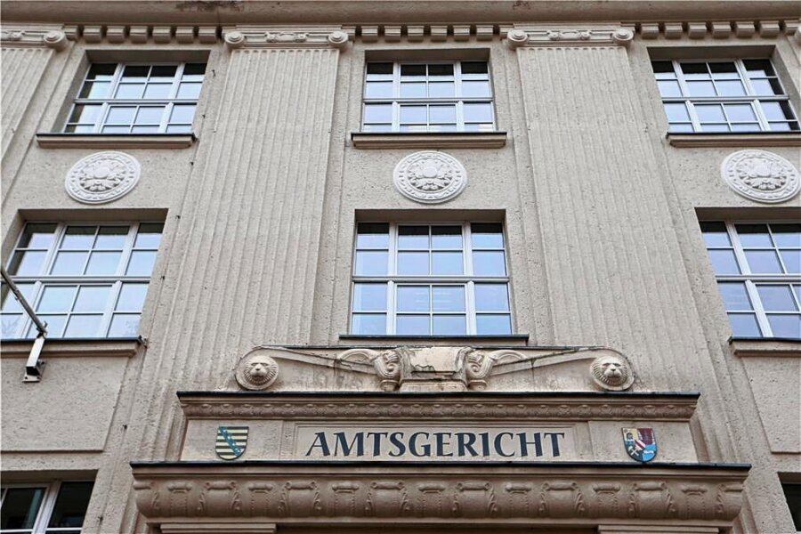 Untreue-Vorwurf: Freispruch für Ex-Bürgermeister von Oberwiera - Im Amtsgericht Hohenstein-Ernstthal wurde Bernd Geringswald freigesprochen.