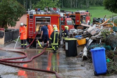 Unwetter: Stadt Glauchau braucht zusätzliches Geld - Auch die Feuerwehreinsätze bei den Unwettern im Juni kosten die Stadt Geld. 