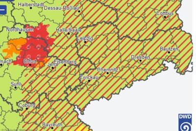 Unwettergefahr in Sachsen: Schwere Gewitter drohen im Freistaat - Am Nachmittag gewitterte es in Thüringen bereits.