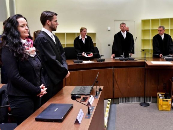 Blick in den Gerichtssaal während des Prozesses um Beate Zschäpe.
