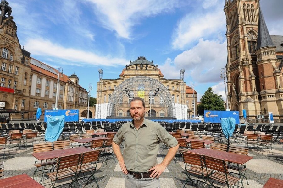 Michael Claus ist Veranstalter der Filmnächte auf dem Theaterplatz. Dort möchte er auch 2024 und 2025 bleiben. Die Stadt sieht das anders. 