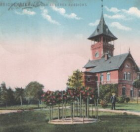 Verein fördert ab 1887 Tourismus - Eine Postkarte der Reichenbacher Gaststätte "Schönen Aussicht". Beim Bau der Anlage wurde ein Park mit angelegt. Beides wurde am 31. August 1890 eingeweiht. 