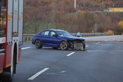 Verfolgungsjagd auf A17 bei Dresden endet mit Unfall - 