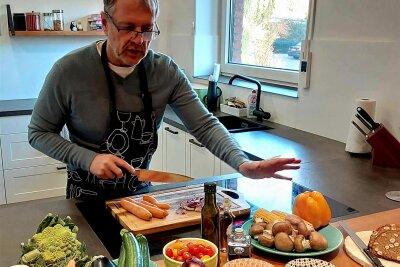 Verhaltensforscher: Mit dieser Strategie wird jeder schlank - Gemüse ist das Top-Lebensmittel für Autor Stefan Winter.
