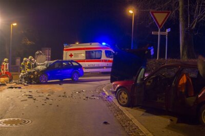 Vier Verletzte bei Unfall in Marienberg - 