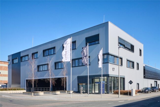 Vision, Nachhaltigkeit, Innovation: Mittelsachsen können über Unternehmen abstimmen - Solarpionier Meyer Burger aus Freiberg gehört zu den neun Nominierten für den mittelsächsischen Unternehmerpreis.