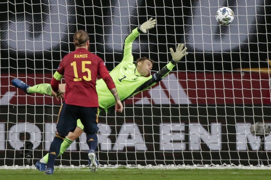 Völler als Spanien-Faktor - Löws langes Leiden - Die DFB-Elf trifft im EM-Viertelfinale auf Spanien.