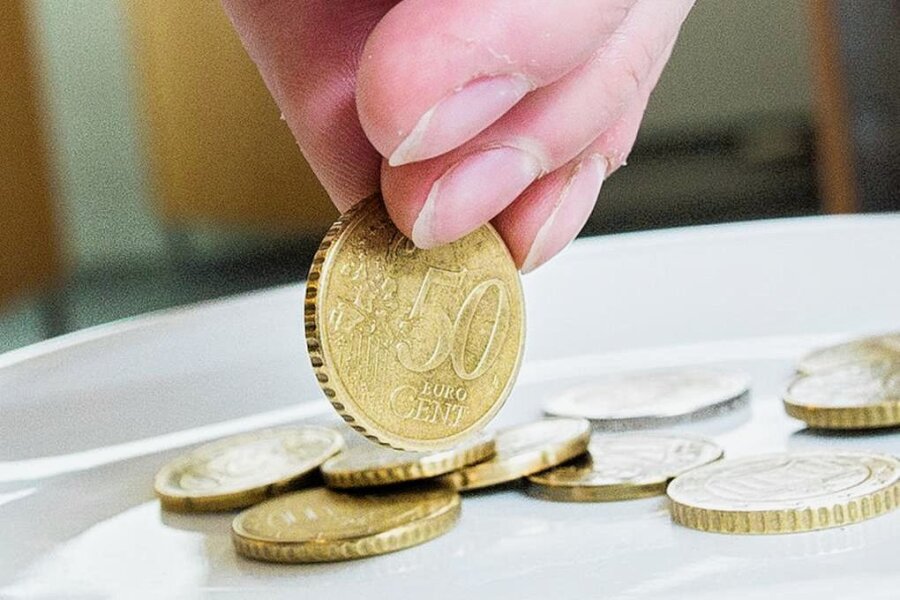 Vogtland: Diebstähle aus Münzautomaten - 50-Cent-Münzen im Wert von 15 Euro waren Beute eines Automatenbruchs in Plauen.