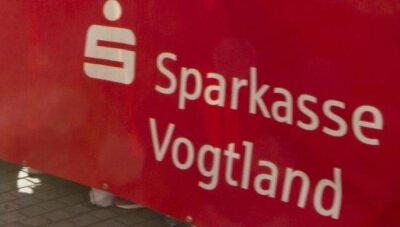 Vogtland: Sparkassen-Chef warnt vor Pleitewelle in der Coronakrise - In der Coronakrise plädiert der Vorstandsvorsitzende der Sparkasse Vogtland, Marko Mühlbauer, für einen Kurswechsel.