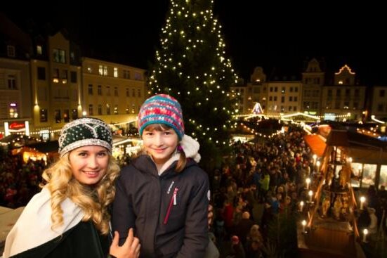 Vogtlands größter Weihnachtsmarkt öffnet - 