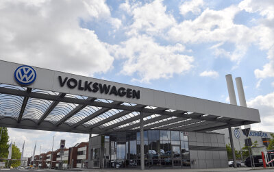 Volkswagen Sachsen erhöht für Elektroautos die Kapazität - Das VW-Werk in Zwickau-Mosel.