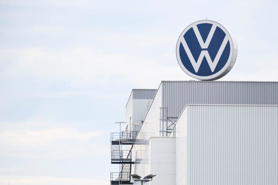 Volkswagen verhängt Einstellungsstopp - Der Volkswagen-Konzern will an sechs Standorten vorübergehend keine neuen Leute mehr einstellen.