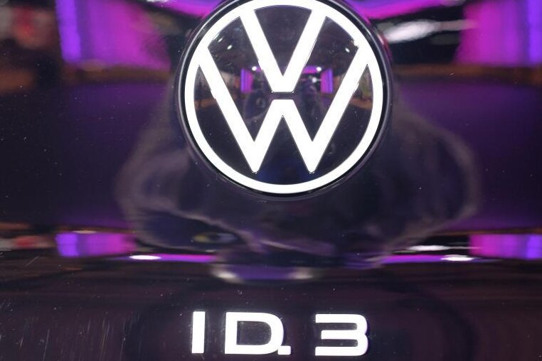Volkswagen verspricht pünktlichen Start des Elektroautos ID.3 - 