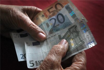 Von der Rente allein werden die wenigsten Sachsen leben können - Allein in Südwestsachsen verdienen 92.000 sozialversicherungspflichtig Vollzeitbeschäftigte so wenig, dass sie im Alter von der gesetzlichen Rente nicht werden leben können. 