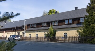 Von Straßenbau bis Feuerwehr: Wo Tannenberg investiert - Tannenberg will weiter kommunale Wohnungen modernisieren. Zurzeit erfolgt das in zwei solchen im Rittergut. 