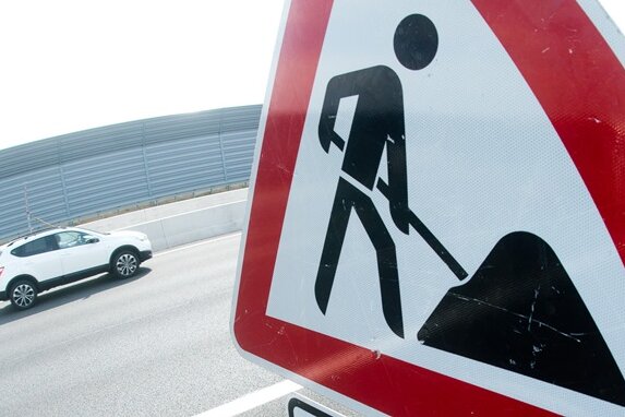 Vorsicht, Baustelle: Straßensperrungen in Mittelsachsen - Straßensperrungen in Mittelsachsen